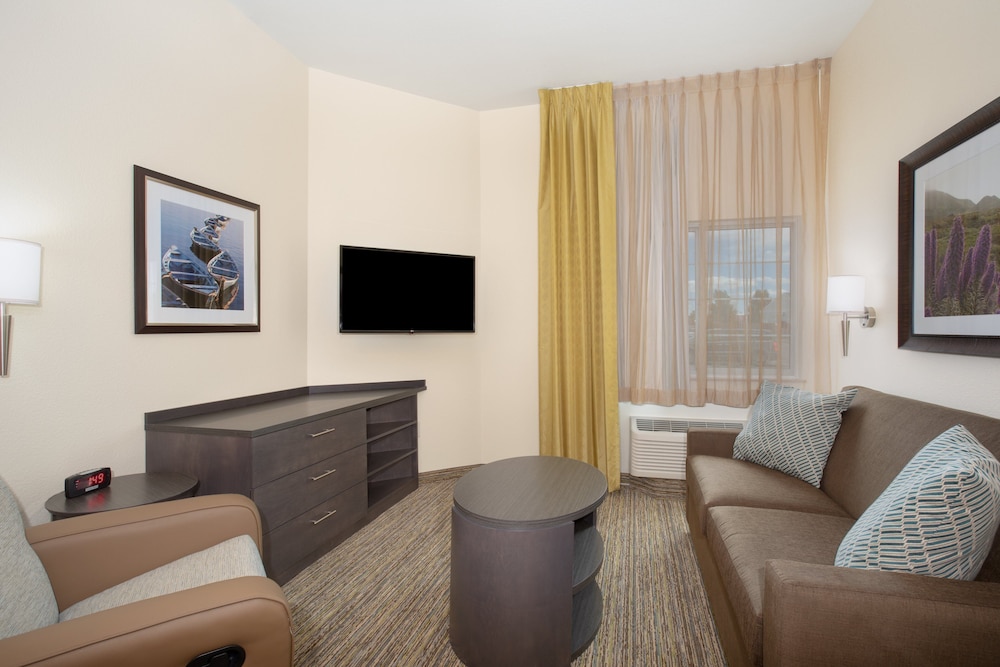 Suite, 1 Bedroom photo 3