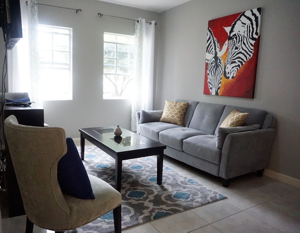 City Apartment photo 2