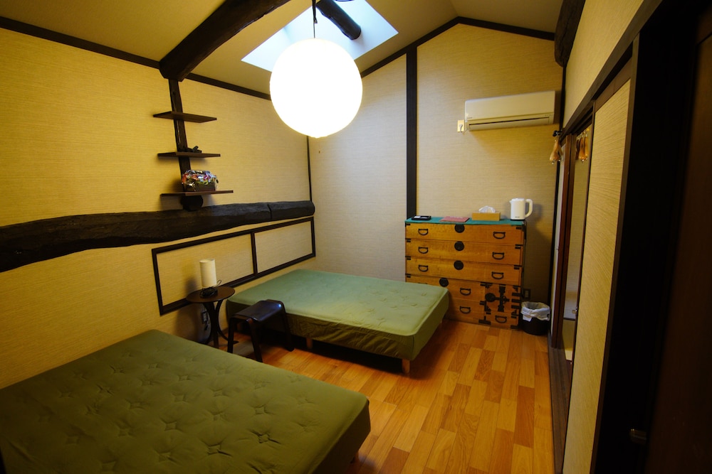 Japanese Western Style Room - Photo 1