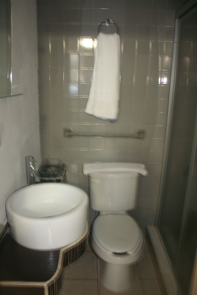 Executive Double Room Single Use, 1 Queen Bed photo 2
