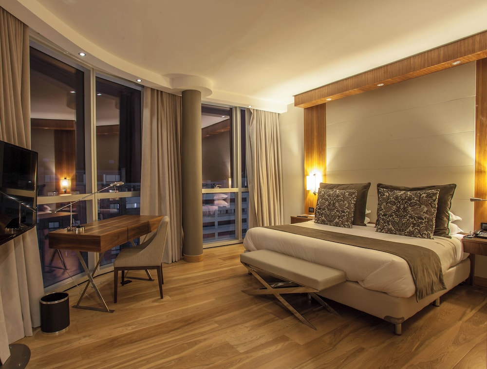Suite (Parana)