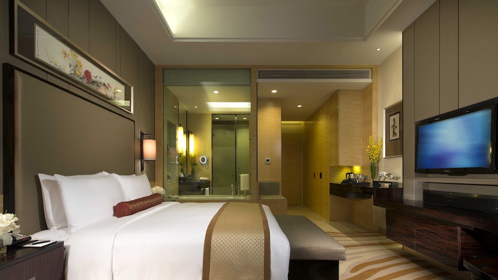 Classic Room, 1 King Bed (Monument View) - Photo 3