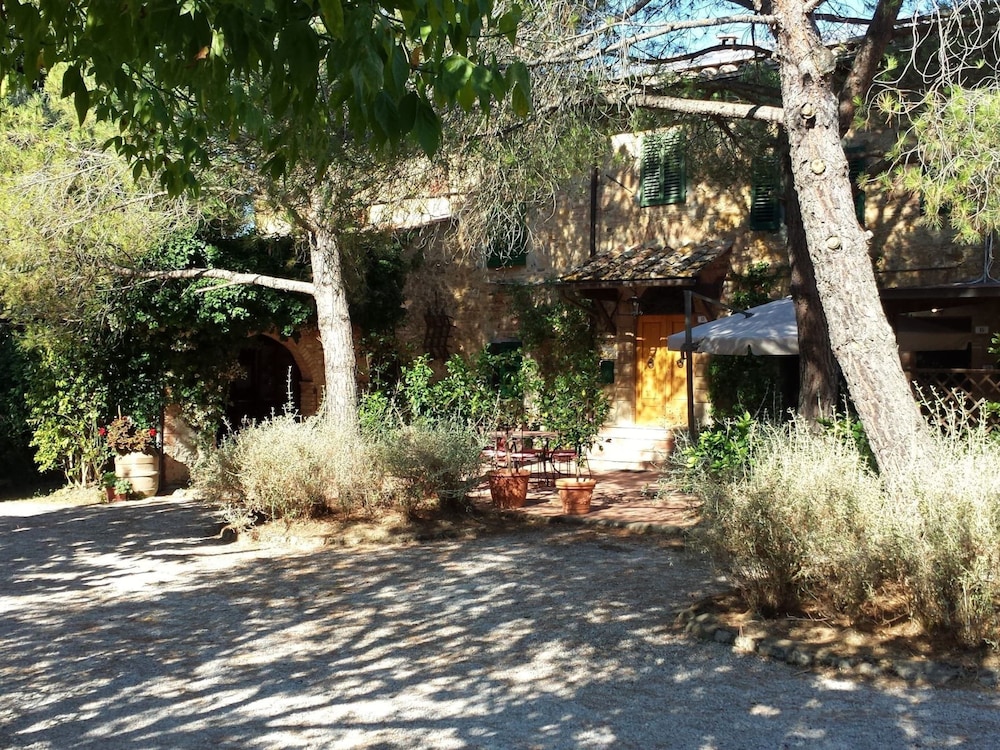 House photo 2