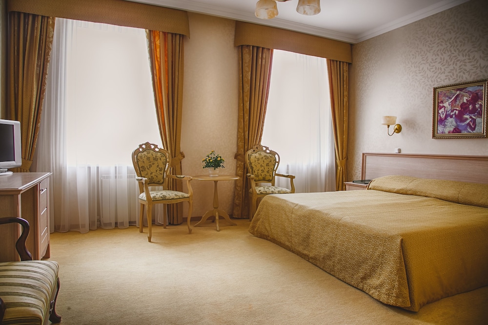 Business Room photo 2