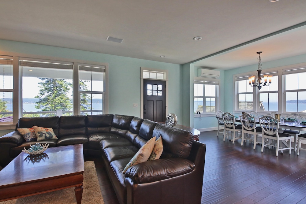 House, 3 Twin Beds, Sea View (246 - The Lookout at Cranes Landing) photo 1