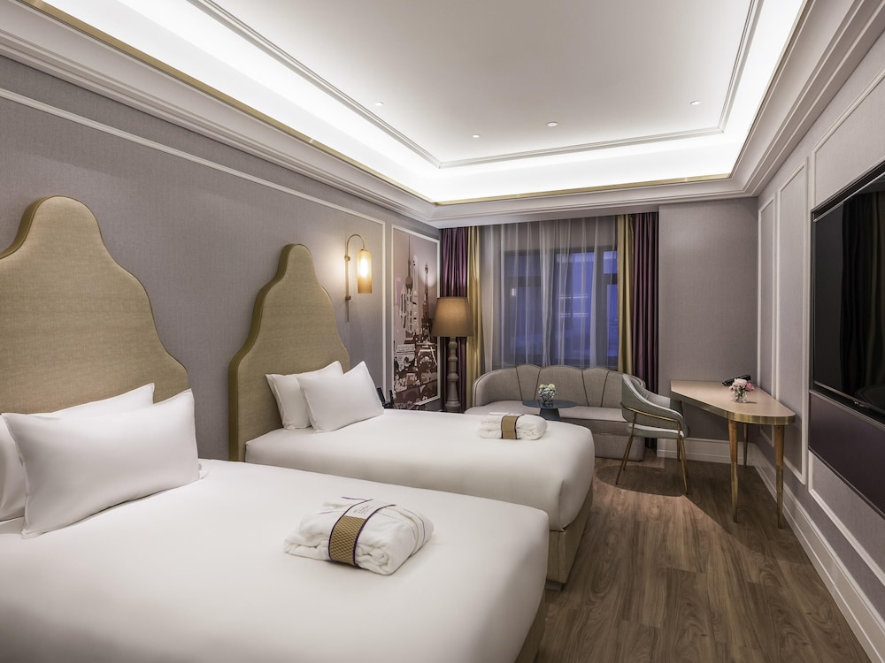 Privilege, Room, 2 Twin Beds