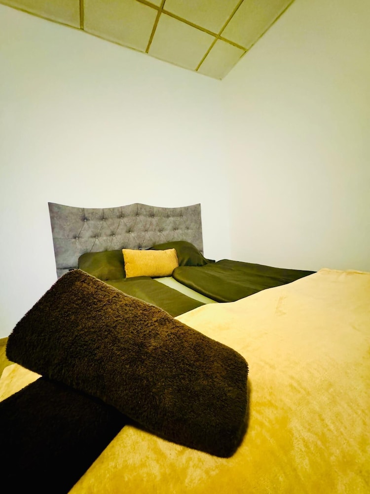 Basic Apartment