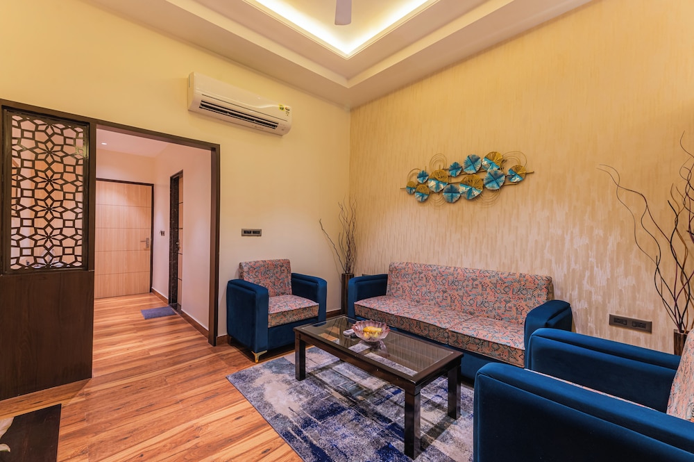 Premium Room - Photo 14