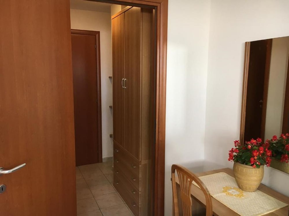 Standard Room photo 2