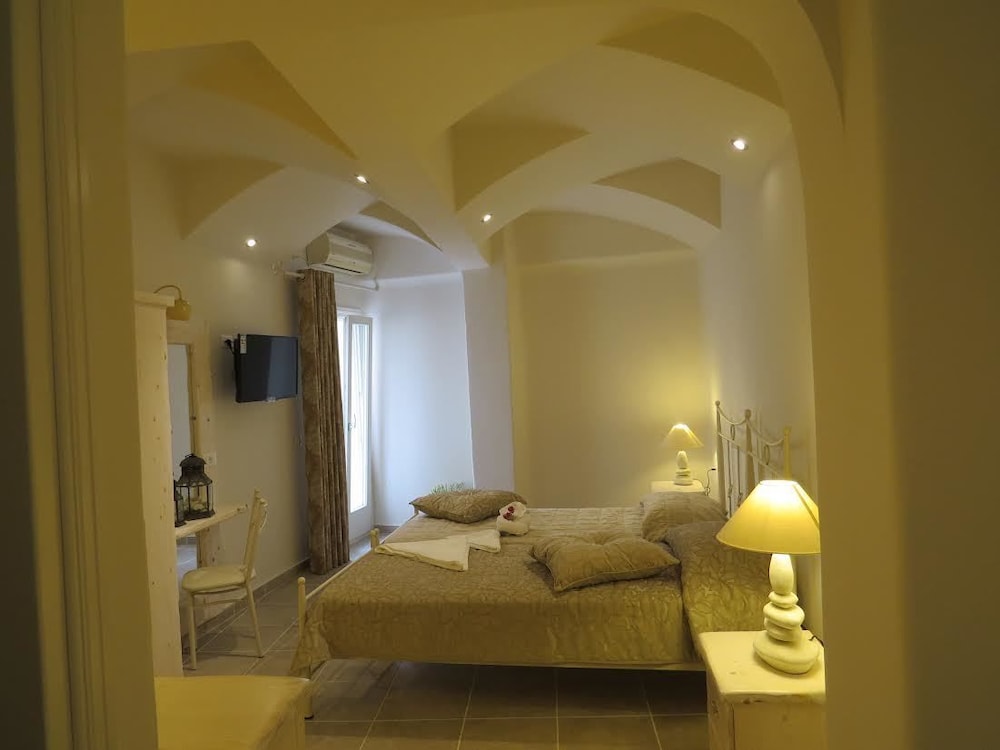 Superior Double Room - Photo 5