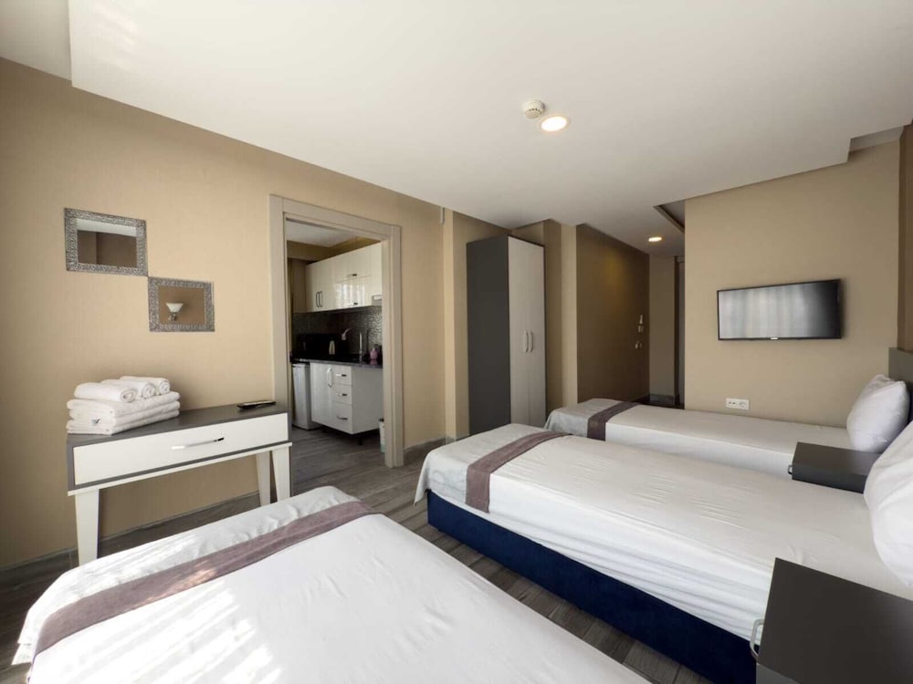 Basic Condo
