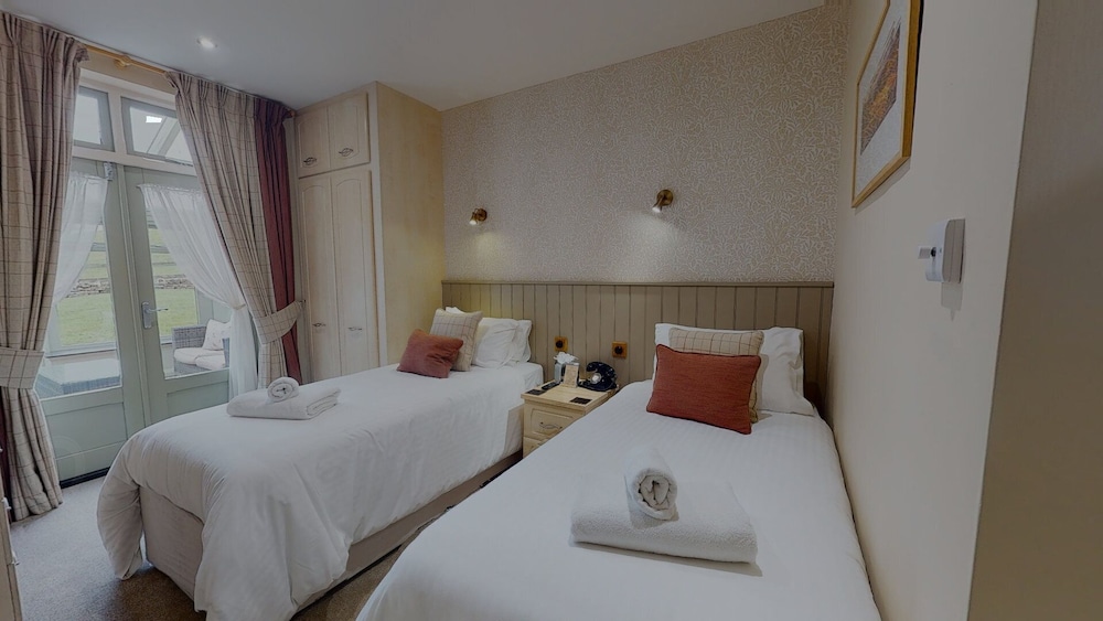 Twin Room, 2 Twin Beds (Conservatory) photo 2
