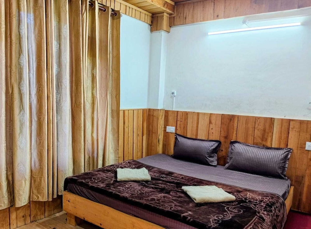 Deluxe Room, Mountain View photo 2