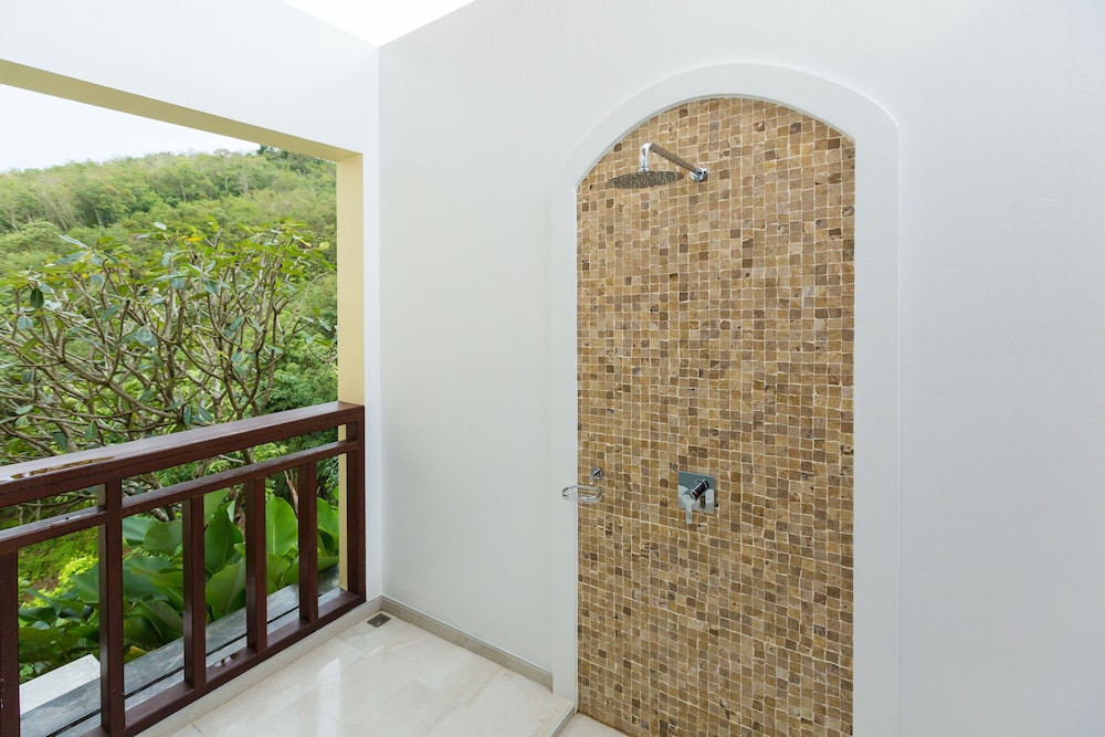 Hilltop Pool Villa 2 - Photo 11