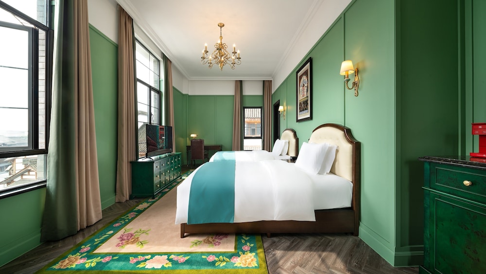 Premium Room, 2 Twin Beds, Courtyard View