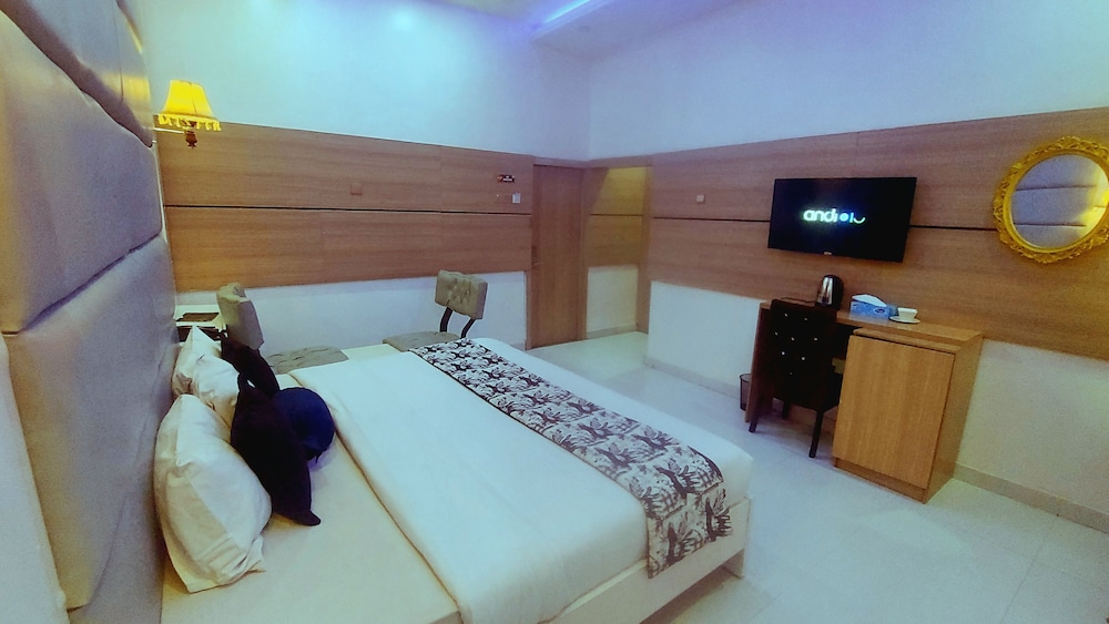 Royal Single Room photo 3