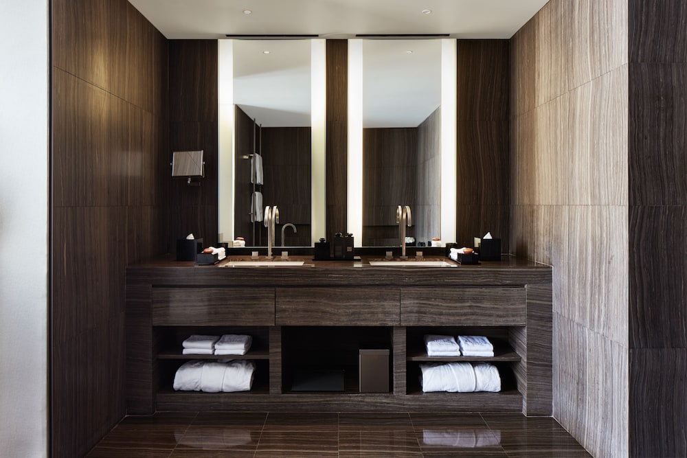 Armani Premiere Suite photo 3