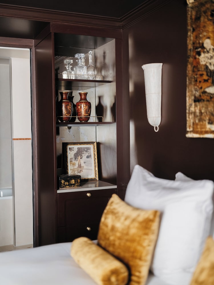 Deluxe Double Room, Courtyard View
