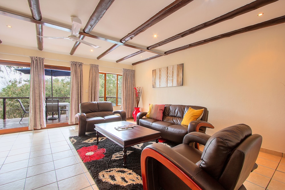 Family Residence Villa - Photo 4