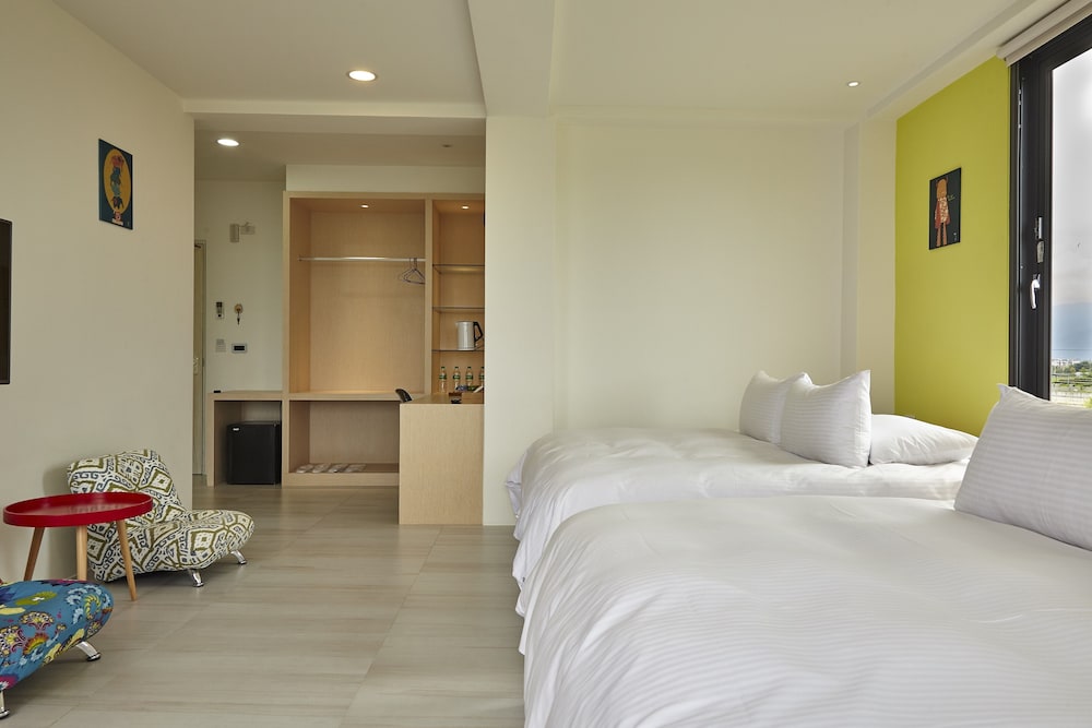 Grand Quadruple Room photo 3