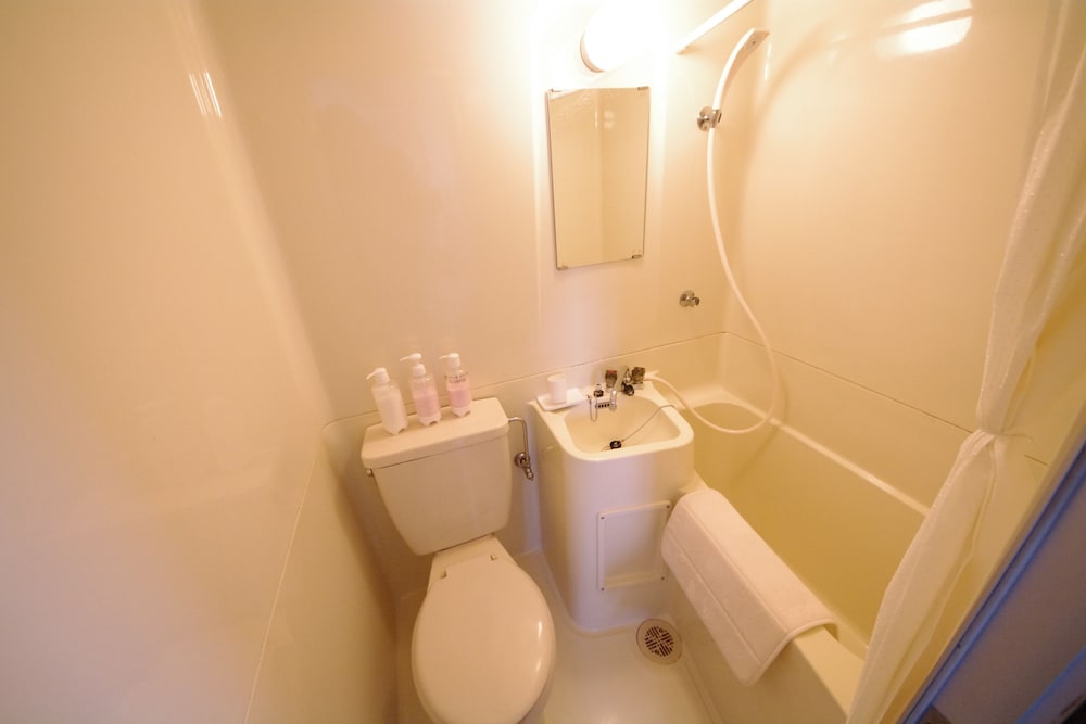 Apartment photo 2