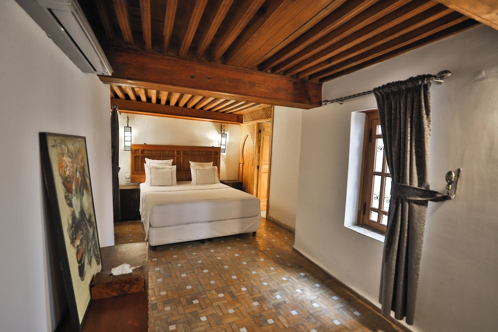 Romantic Room, Mezzanine photo 2