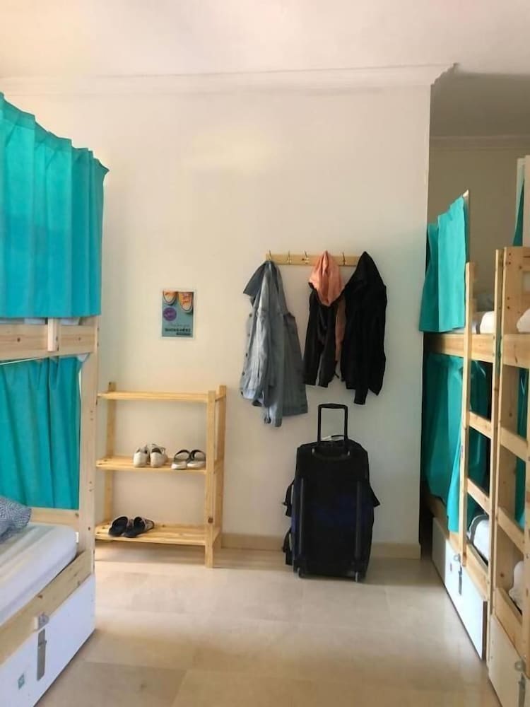 1 bed in a 10-bed FEMALE dormitory room with shared bathroom photo 2