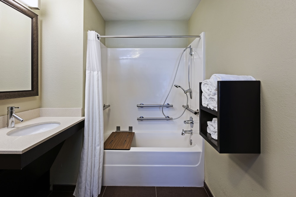 Suite, 1 Queen Bed - Photo 5