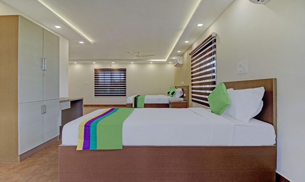 Deluxe Room - Photo 5