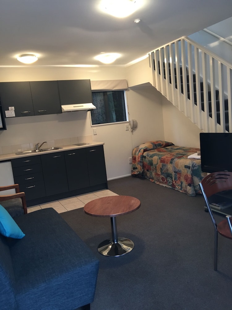 1 Bedroom Unit photo 3