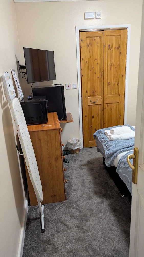 Classic Double or Twin Room photo 2