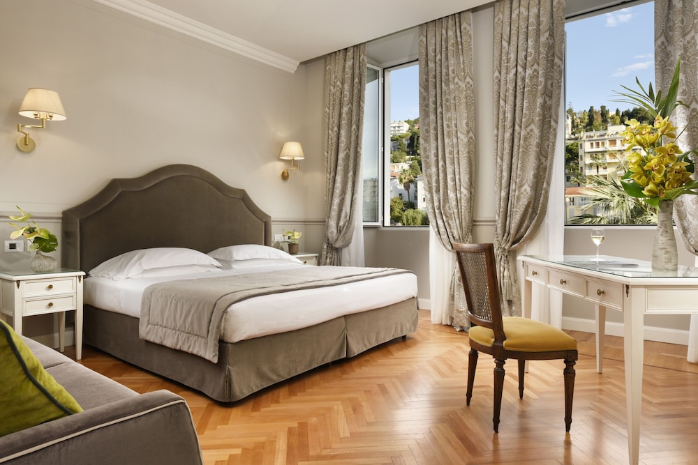 Superior Double Room, Hill View - Photo 4