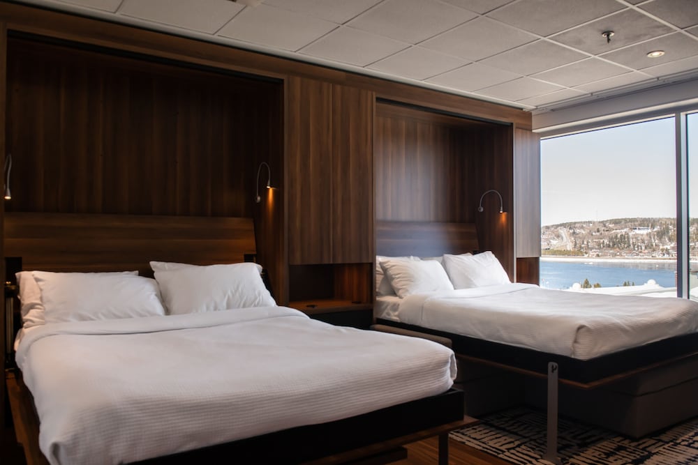 Superior Room, 2 Queen Beds, City View - Photo 1
