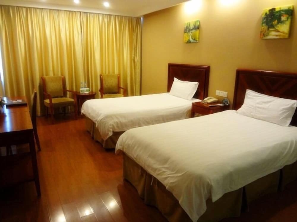 Superior Twin Room - Photo 1