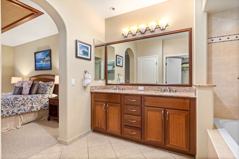 Waikoloa Beach Villas Unit J23 2 Bedroom 2 Bath Golf View photo 3