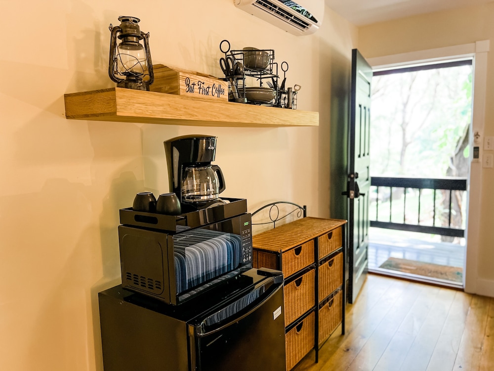 Classic Room, 1 Bedroom, Non Smoking, Garden View photo 3