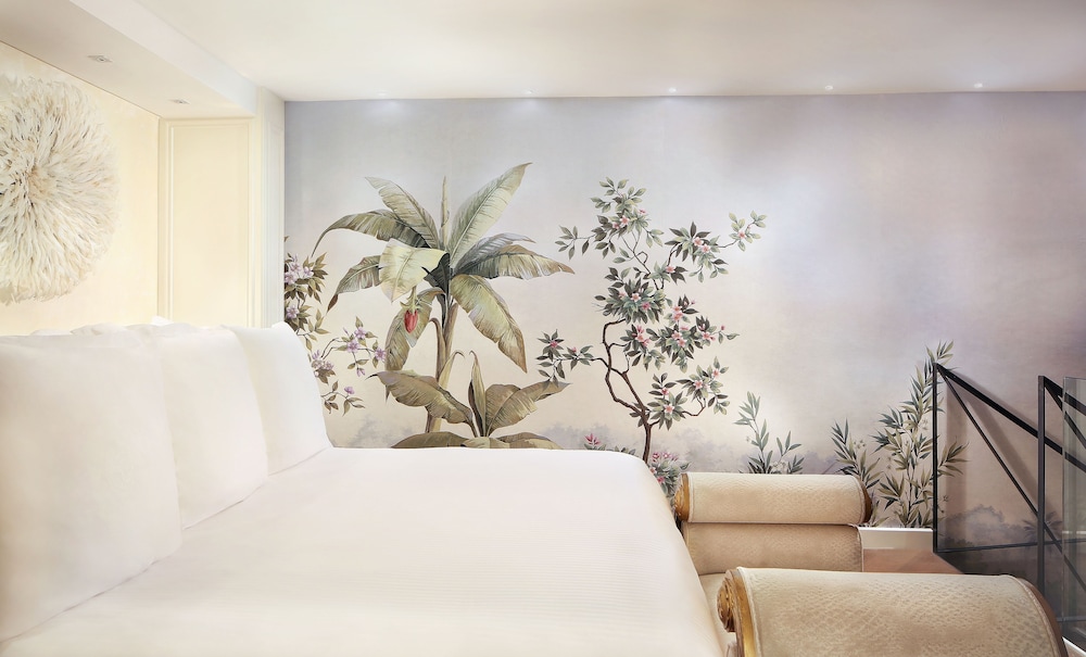 Grand Suite (Duplex) thumbnail 5