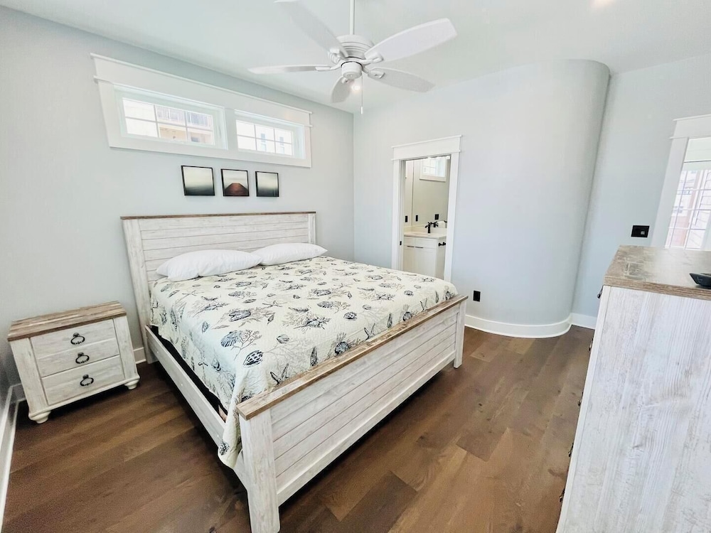 House, Multiple Beds, Pool Access, Ocean View