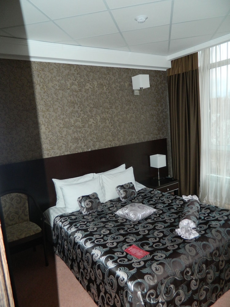 Luxury Room