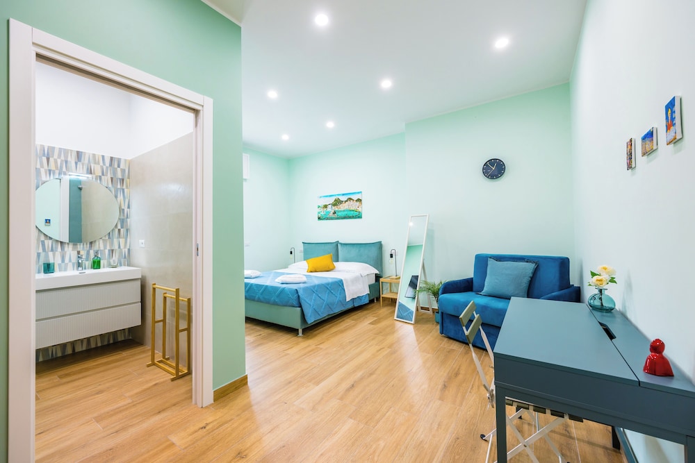 Comfort Apartment, 1 Queen Bed with Sofa bed, Non Smoking, Balcony