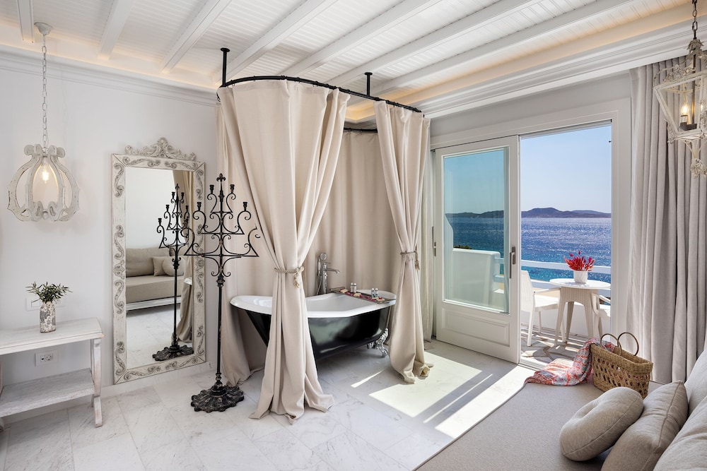 Signature Aegean Room with Sea View - Photo 9