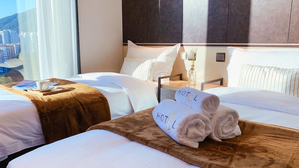 Superior Twin Room - Photo 1