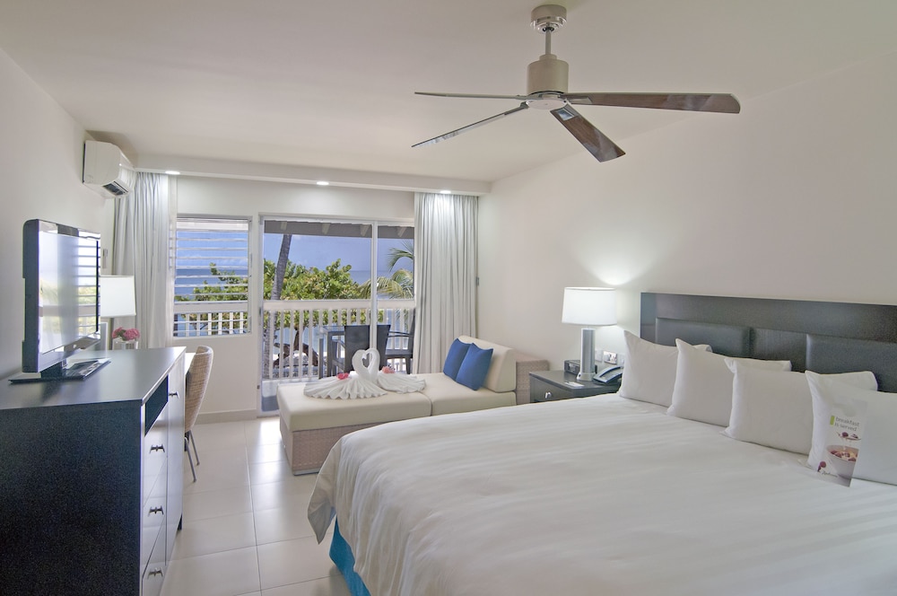 King Bed, Non Smoking, Executive Beach Front