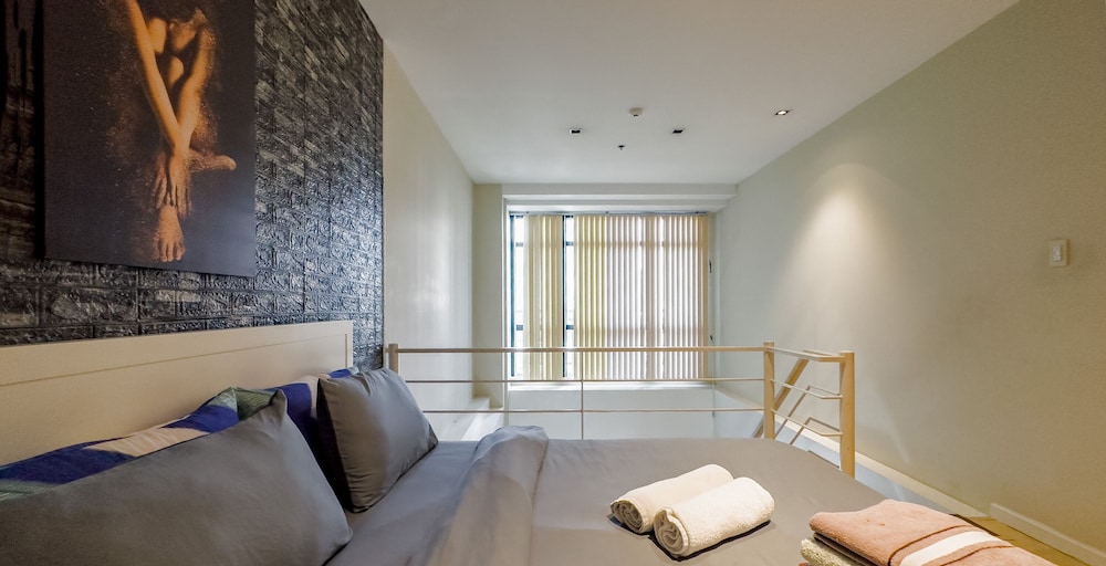 Superior Loft, 1 Bedroom, Balcony, City View photo 3