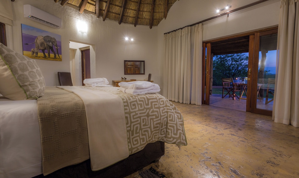 Signature Room
