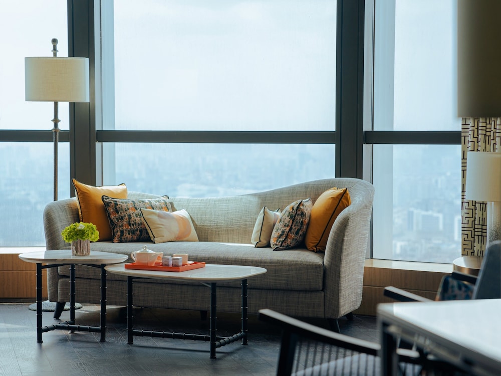 Premier River View King Room photo 2
