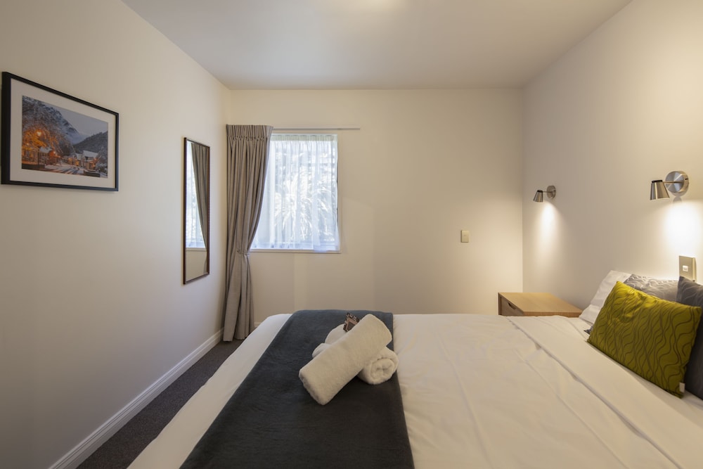 One Bedroom Apartment photo 3