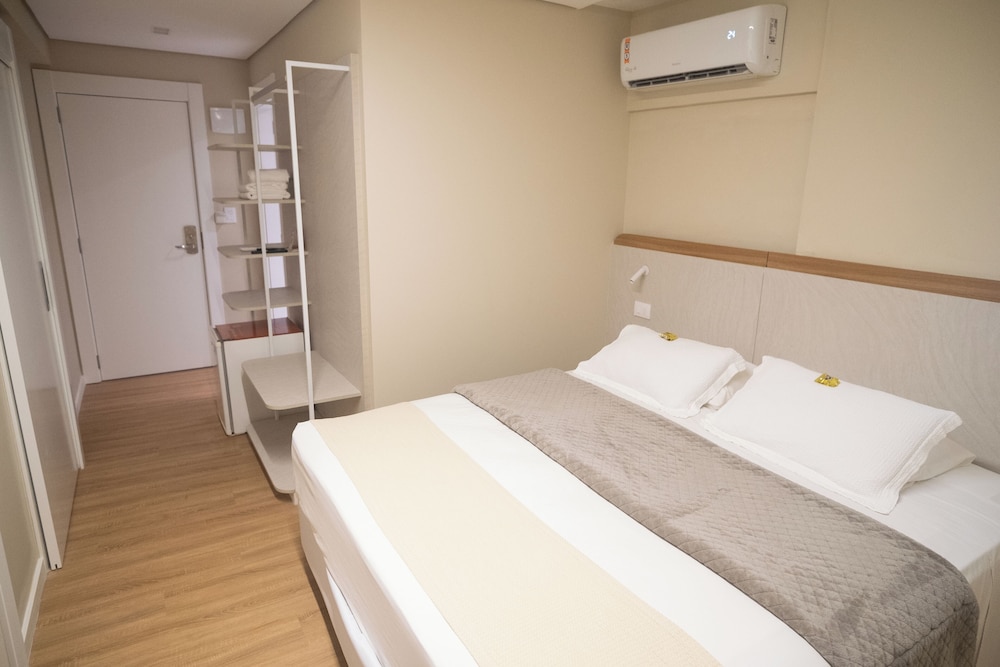 Premium Triple Room
