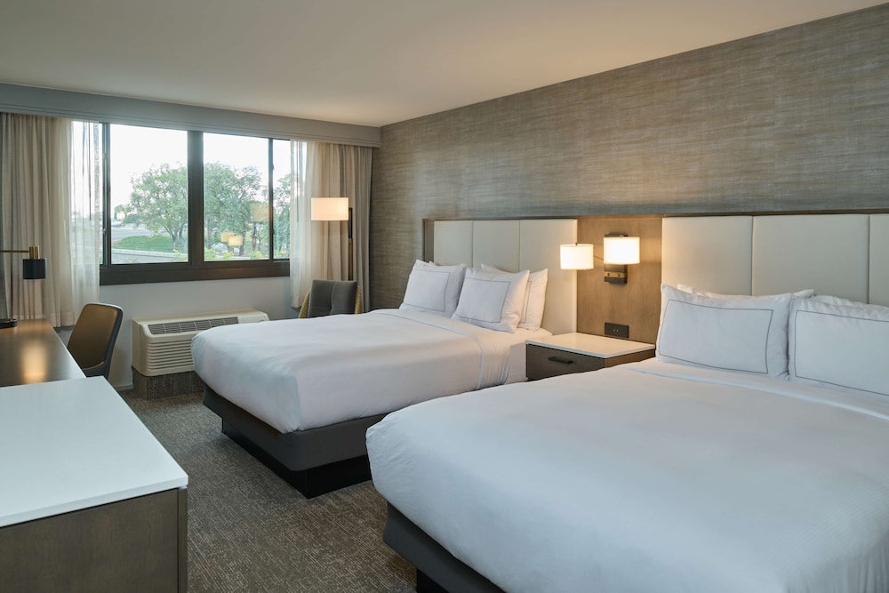 Studio, 2 Queen Beds, Accessible, Bathtub - Photo 3