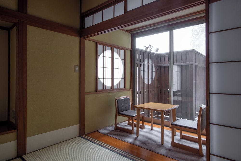 Japanese-Style Quadruple Room with External Bath - Kinpu, Non-smoking